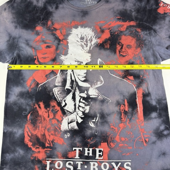 The Lost Boys Adult Size Large Graphic T-Shirt - Picture 4 of 5